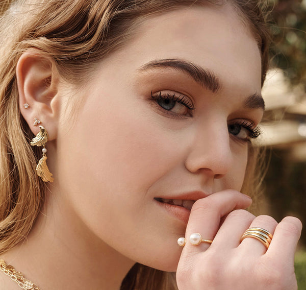 Nostalgic Icon Earrings