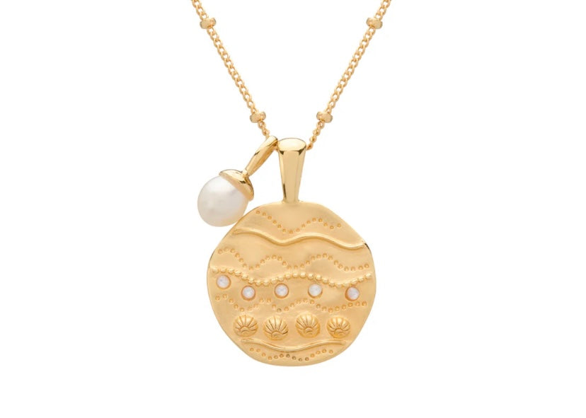 Ocean dreamer pendant necklace