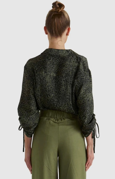 Explorer Shirt-Khaki Leopard