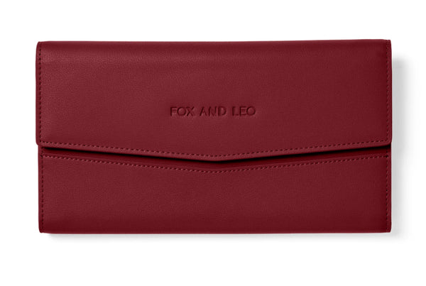 The Traveller |Fox and Leo