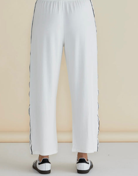 Evelyn Wide Leg Pants