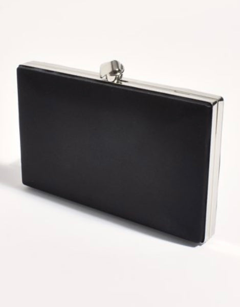 Mira Structured Clutch