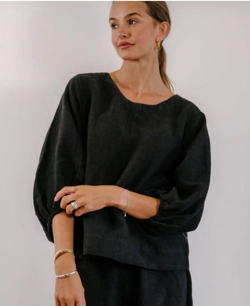 Tess Top- Black