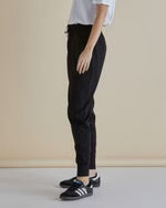 Cara Travel Jogger