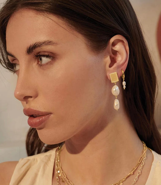 Aphrodite Goddess Medium Pearl Earrings