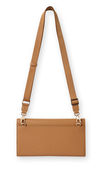 The Traveller |Fox and Leo
