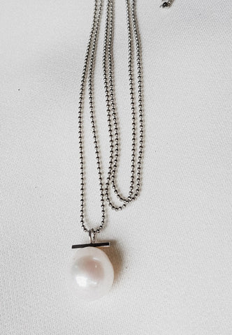 Silver Pearl Bar Necklace