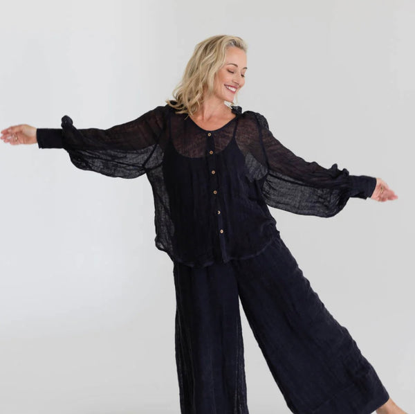 Mika Linen Blouse