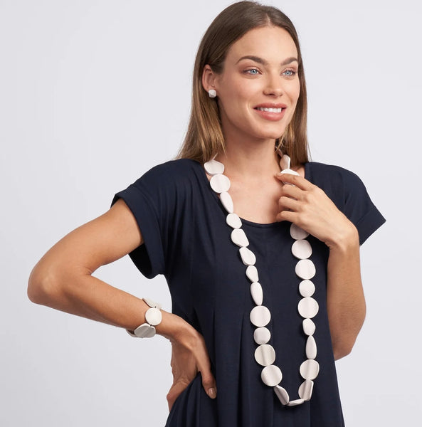 Embrace long necklace-Lotus