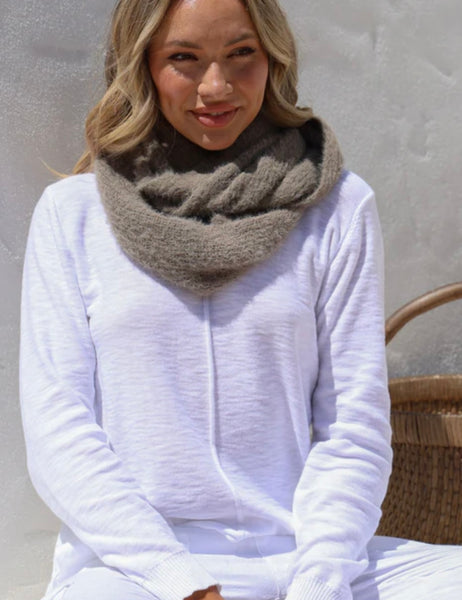 Soft Textured Snood