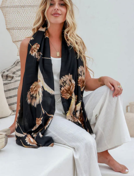 Scarf with gold foil
