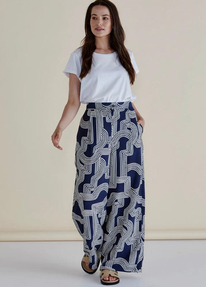 Zander Pant - Navy Geo