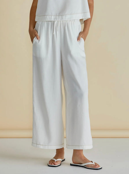 Copacabana Relax Pant - White