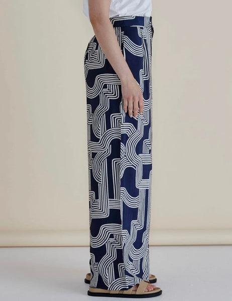 Zander Pant - Navy Geo