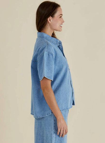 Saffra Short Sleeve Denim Shirt - Medium Wash