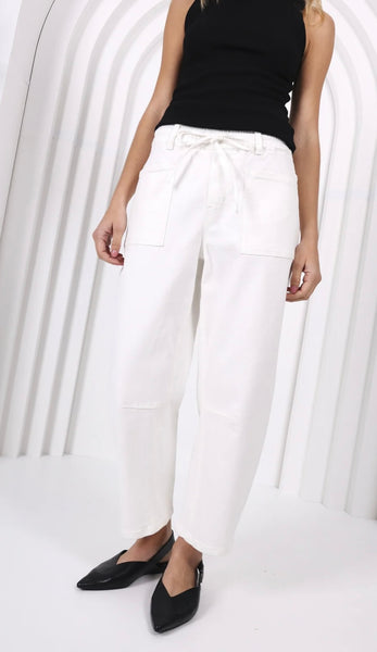 Leo Barrel Leg Jeans-White