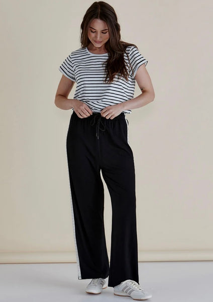 Evelyn Wide Leg Jogger - Black Trim