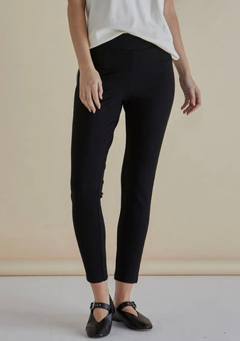 Gwen Ponte Legging - Black
