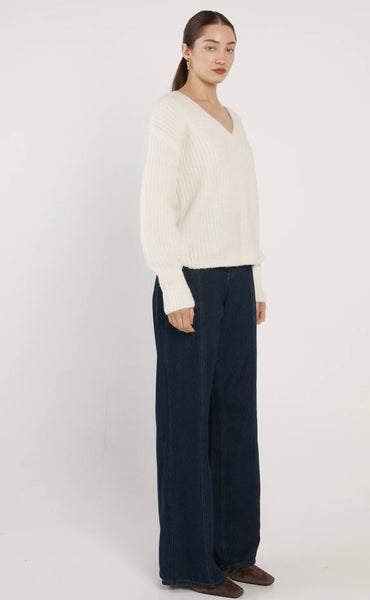 Remy V-Neck Jumper - Cream