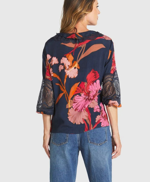 Captivation Shirt - Shadow Floral