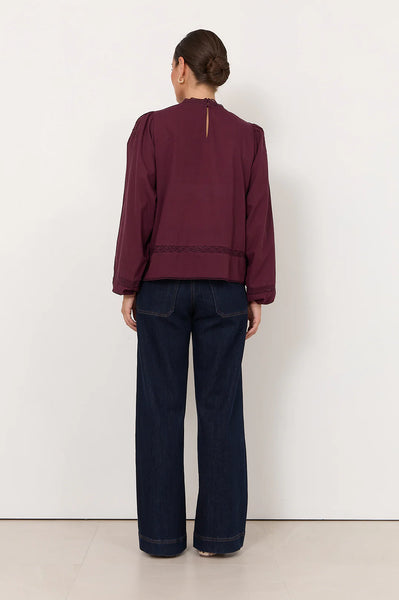 Lou Cut Lace Top -Grape