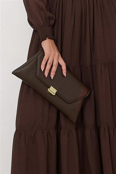 Rona Clasp Front Clutch