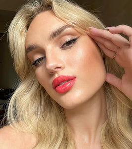 Suzy Brights Lipsticks