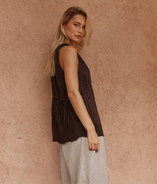 Elin Gathered Tie Top-Brown