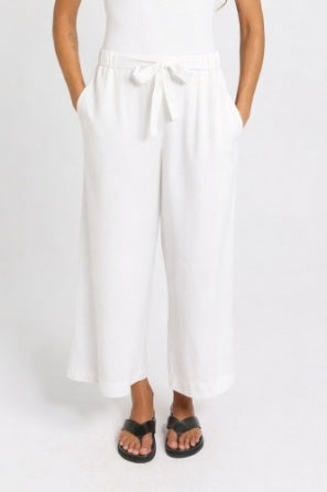 Bella Crop Pants-White
