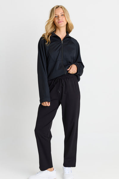 Milla Travel Jogger