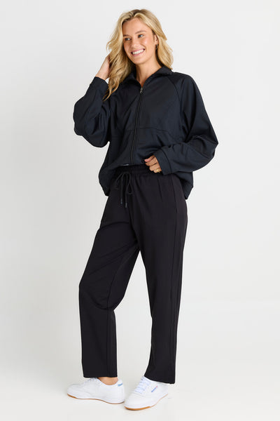 Milla Travel Jogger