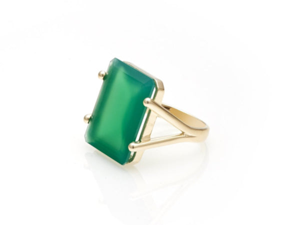 Prima Donna Green Onyx/Gold Ring
