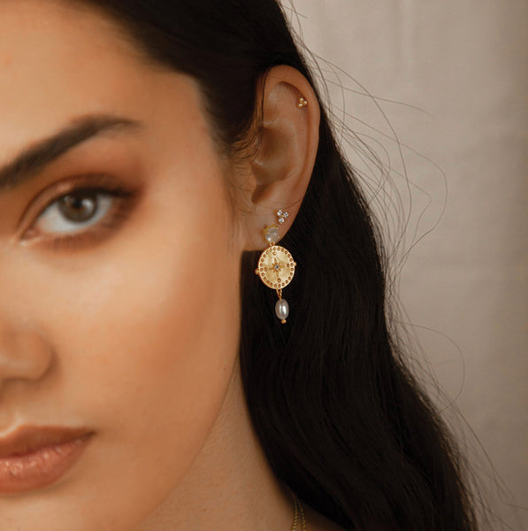 Hanging Disc Pearl Earrings in 18KT Yellow Gold Plating